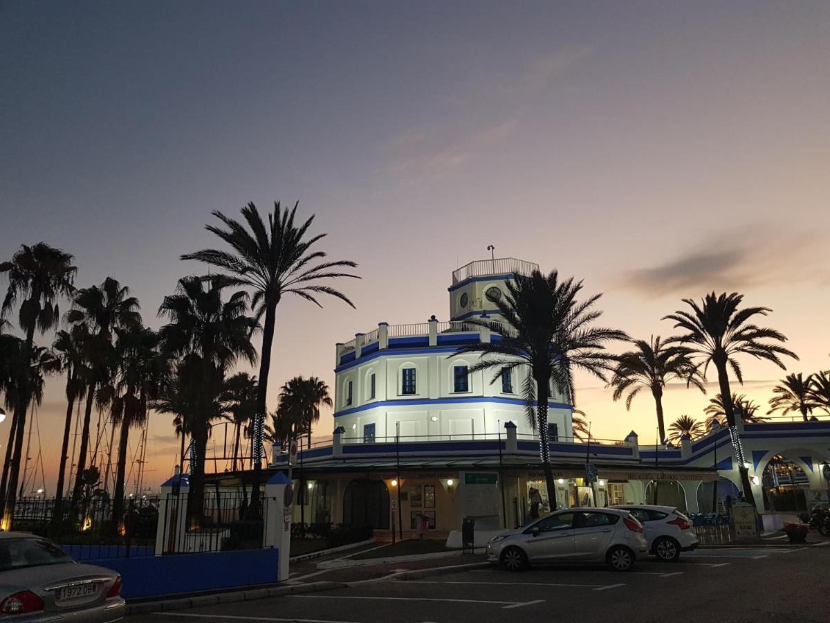 Free Parking, 40 Meters From The Beach, Wi-Fi, Ac إِستيبونا المظهر الخارجي الصورة