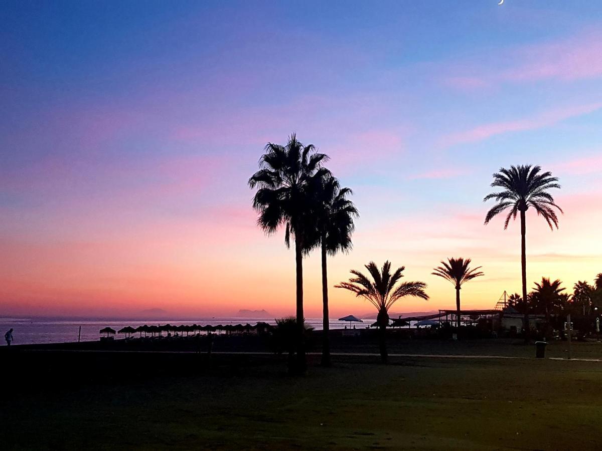 Free Parking, 40 Meters From The Beach, Wi-Fi, Ac إِستيبونا المظهر الخارجي الصورة