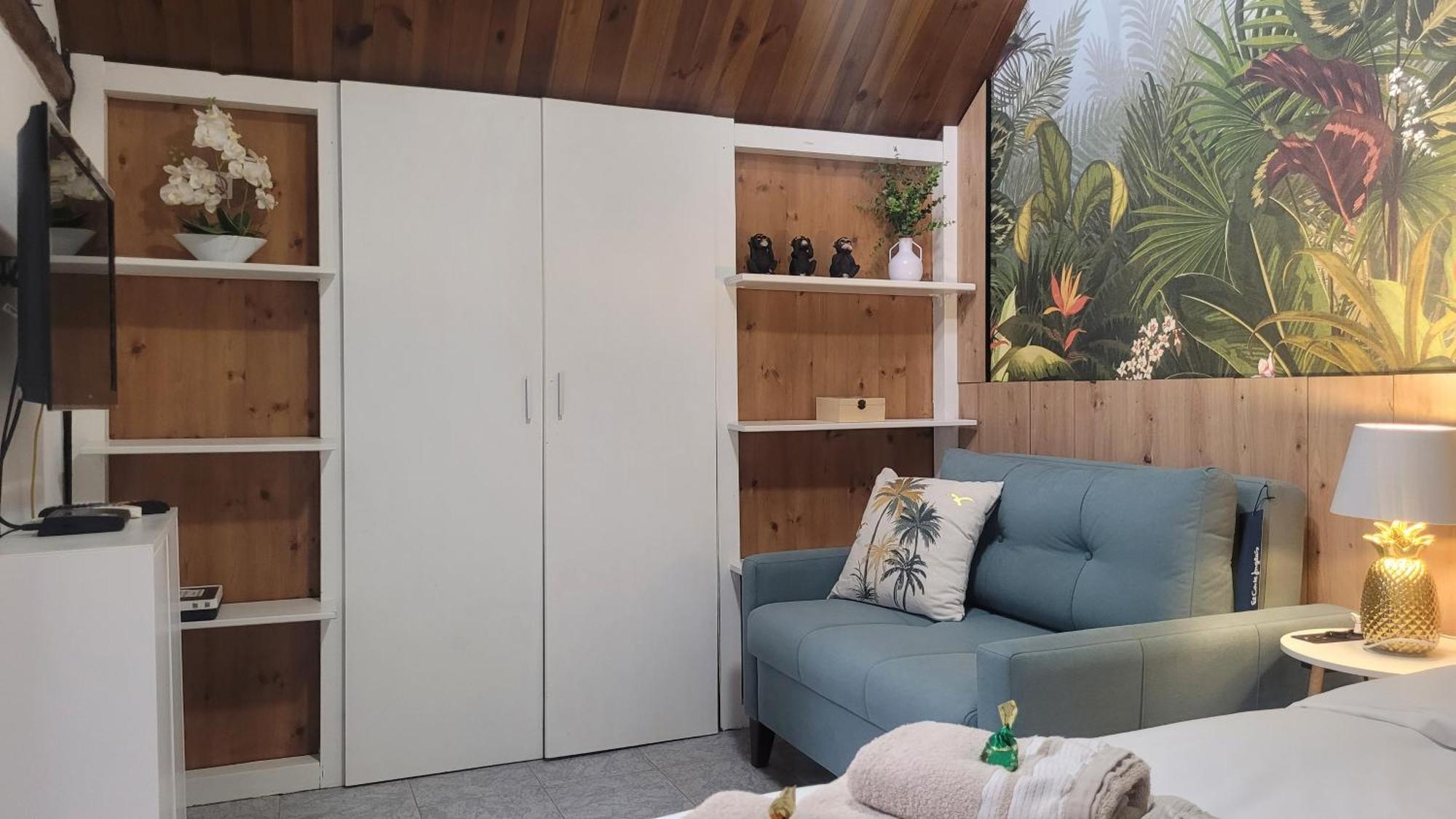 Free Parking, 40 Meters From The Beach, Wi-Fi, Ac إِستيبونا المظهر الخارجي الصورة