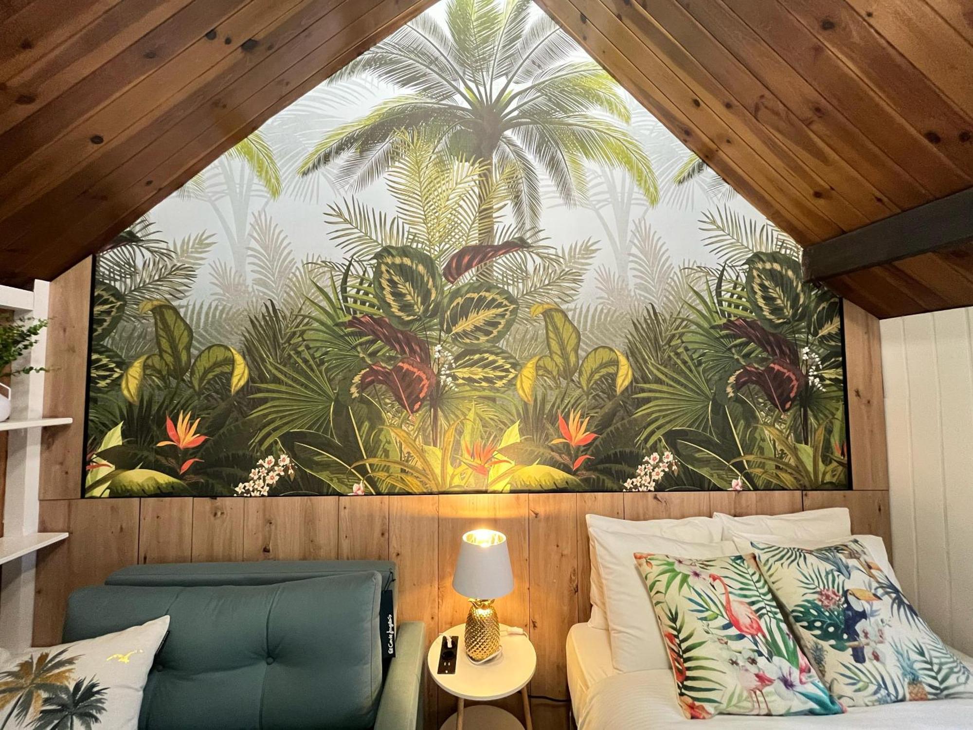 Free Parking, 40 Meters From The Beach, Wi-Fi, Ac إِستيبونا المظهر الخارجي الصورة